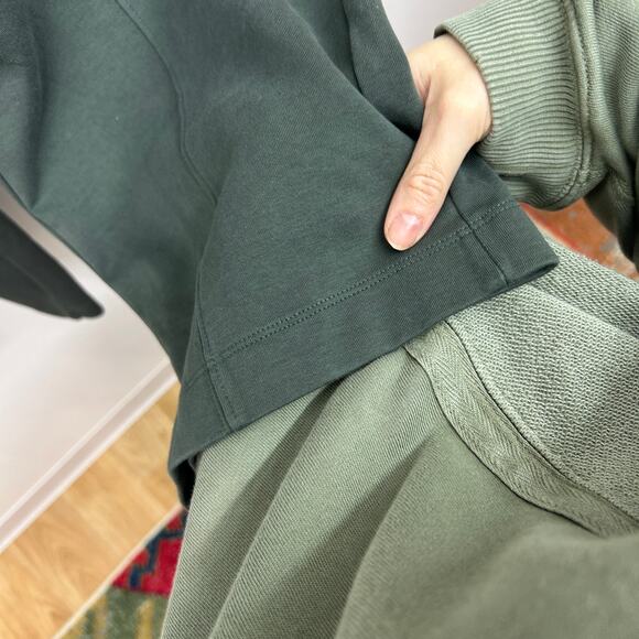 Old Navy Active Dynamic Fleece High Rise Wide Leg Plus Size XXL Cargo Athleisure - Picture 5 of 6